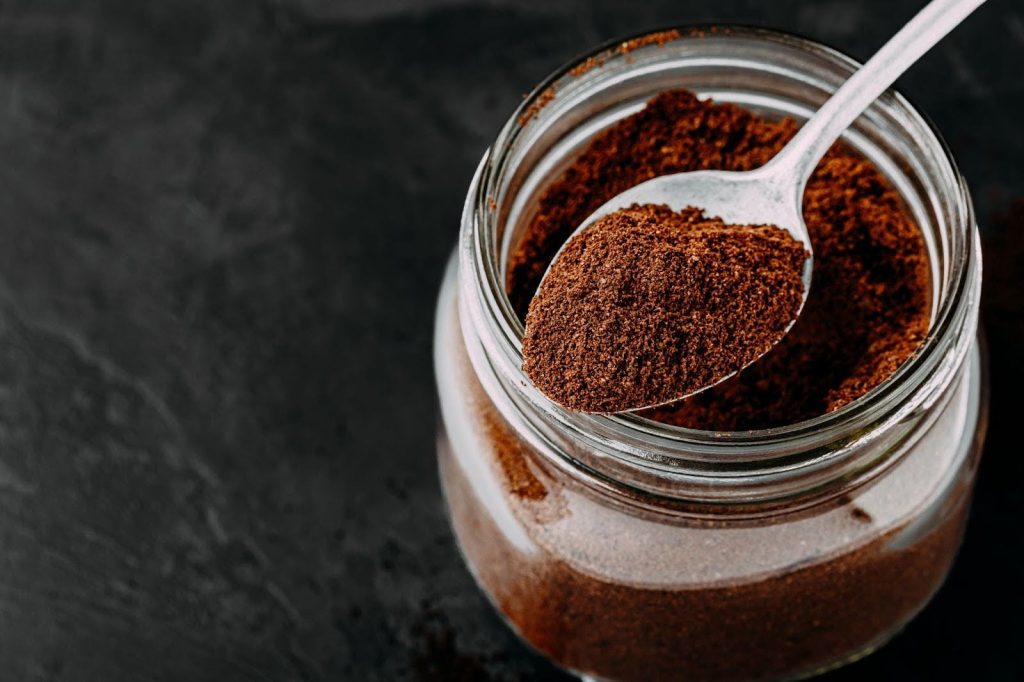 Keeping Your Coffee Fresh: When to Grind Coffee Beans